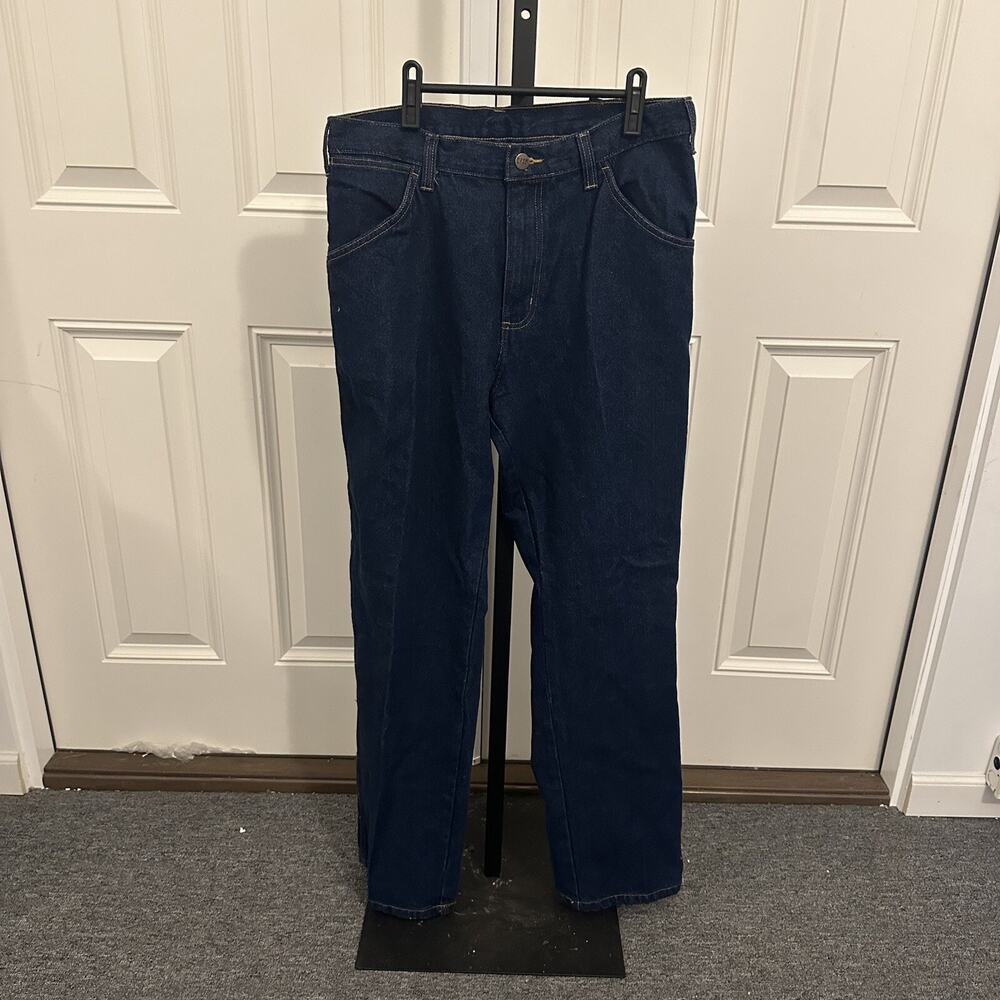 Unifirst Blue Medium Wash Workwear Uniform 109105 Men’s Size (34x32) Denim Jeans